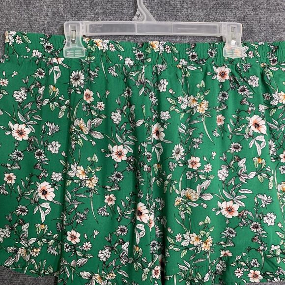 Forever 21 Kelly Green Floral Shorts Ruffle Hem Women 3X Rayon Pullon - Picture 6 of 11